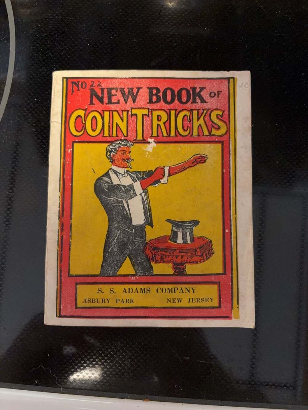 Vintage S.S. Adams Company No. 22 New Book of Coin Tricks